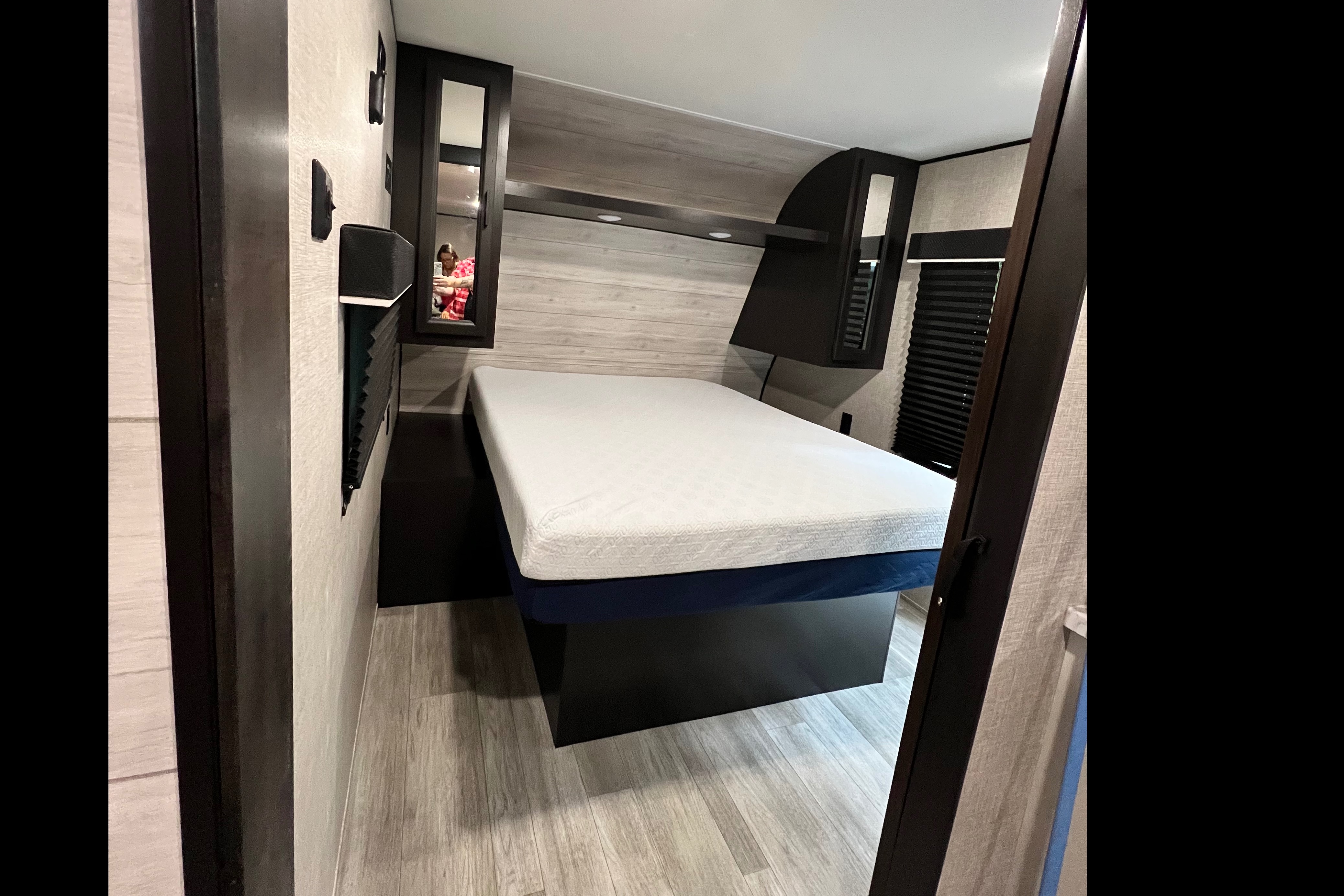 Jayco Jayflight SLX 286BHSW BAJA: Ultimate Travel Trailer for Adventure Seekers (Sleeps up to 10)