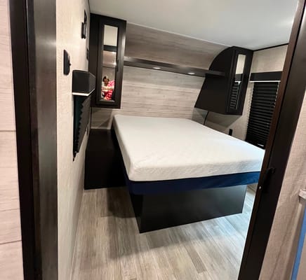 Jayco Jayflight SLX 286BHSW BAJA: Ultimate Travel Trailer for Adventure Seekers (Sleeps up to 10)