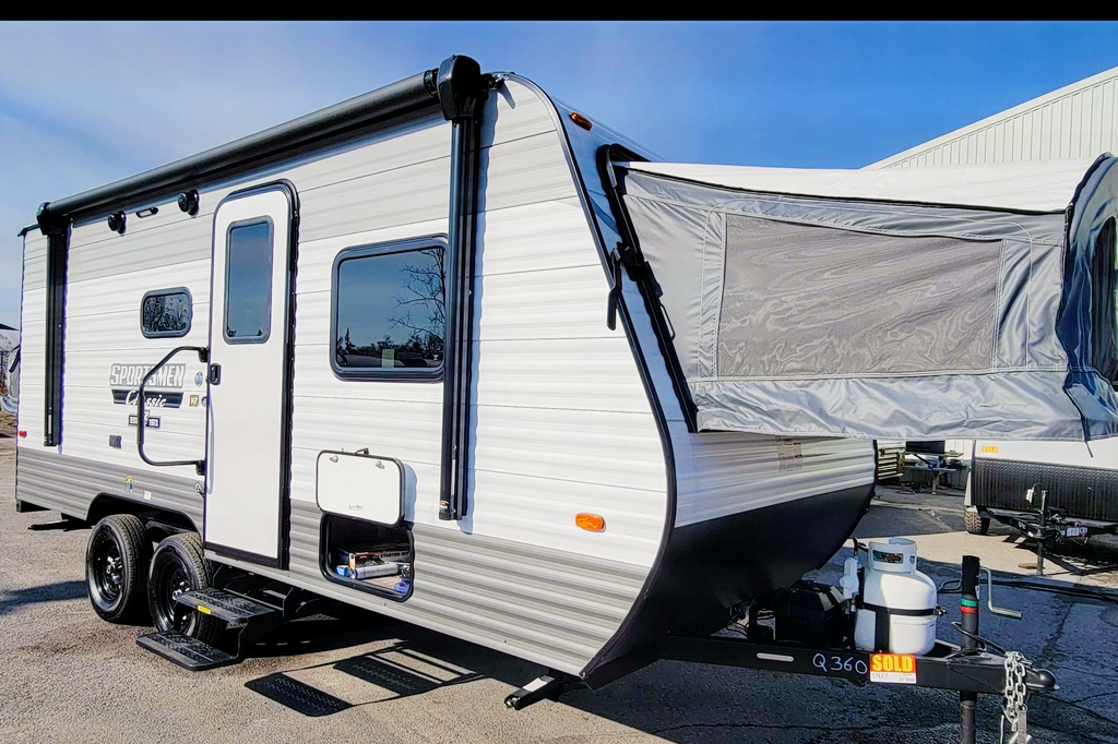 Tonia 's "Hybrid" Tent Trailer
