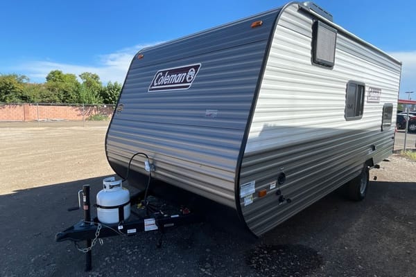 Tomie's Dutchmen Coleman 17B Travel Trailer