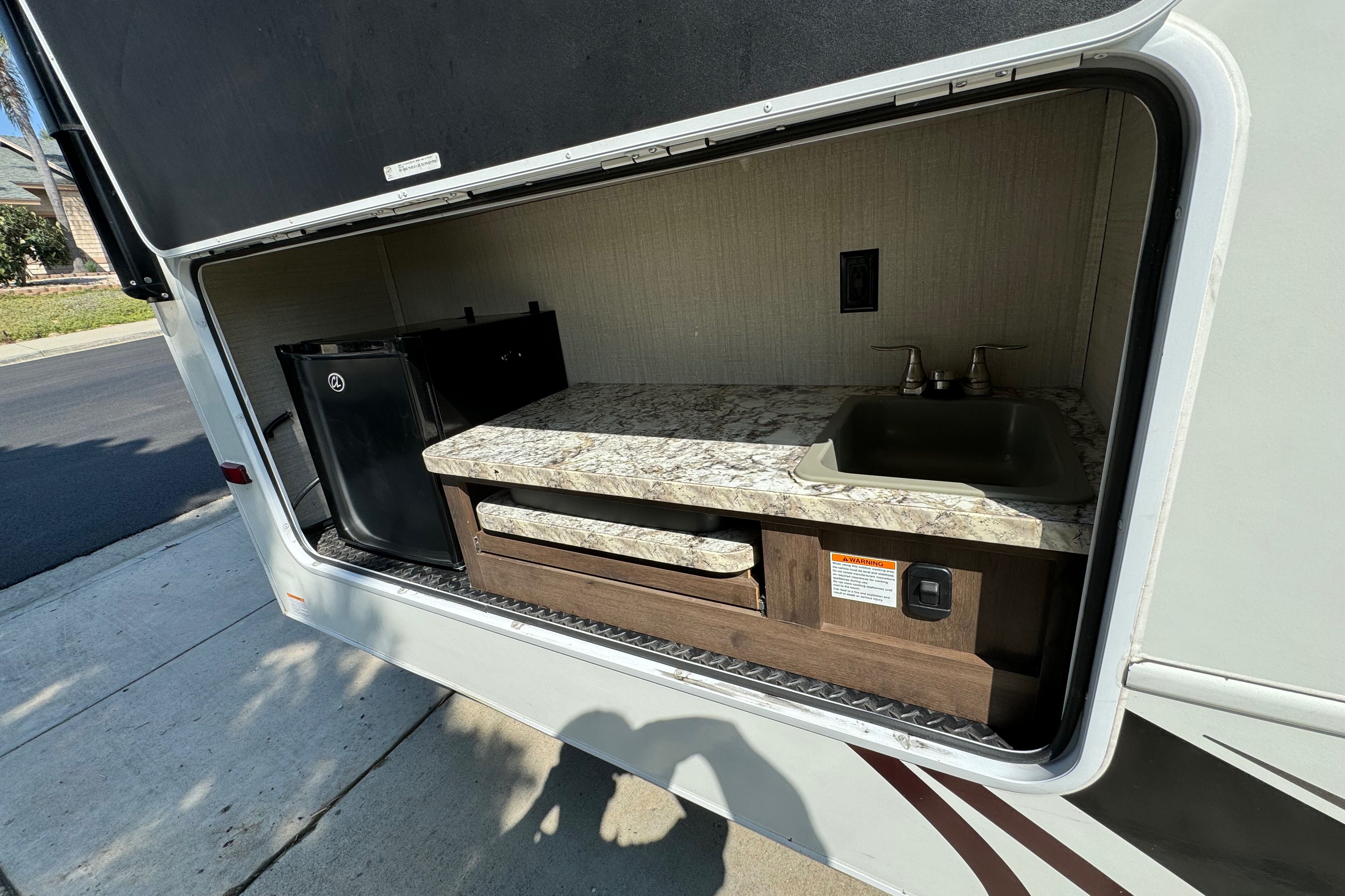 Jayco 28’ Redhawk 