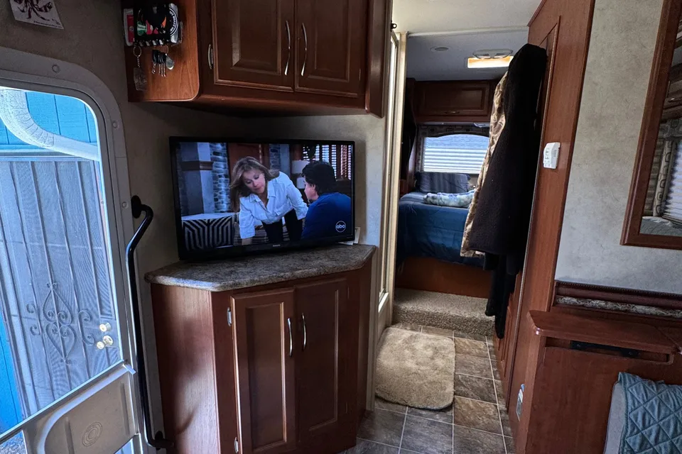 Ryker's Thor Motor Coach Four Winds 2013