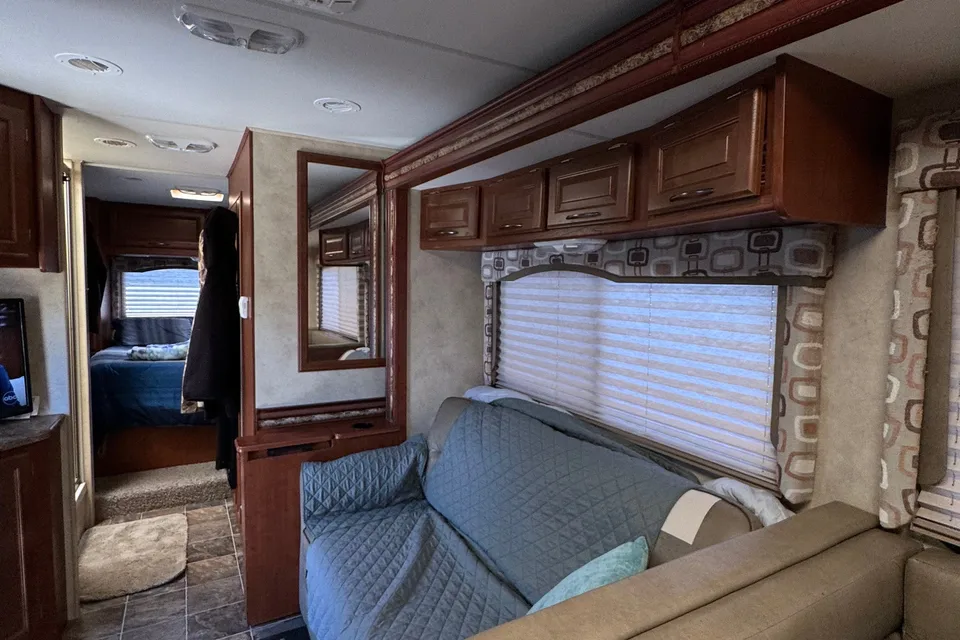 Ryker's Thor Motor Coach Four Winds 2013
