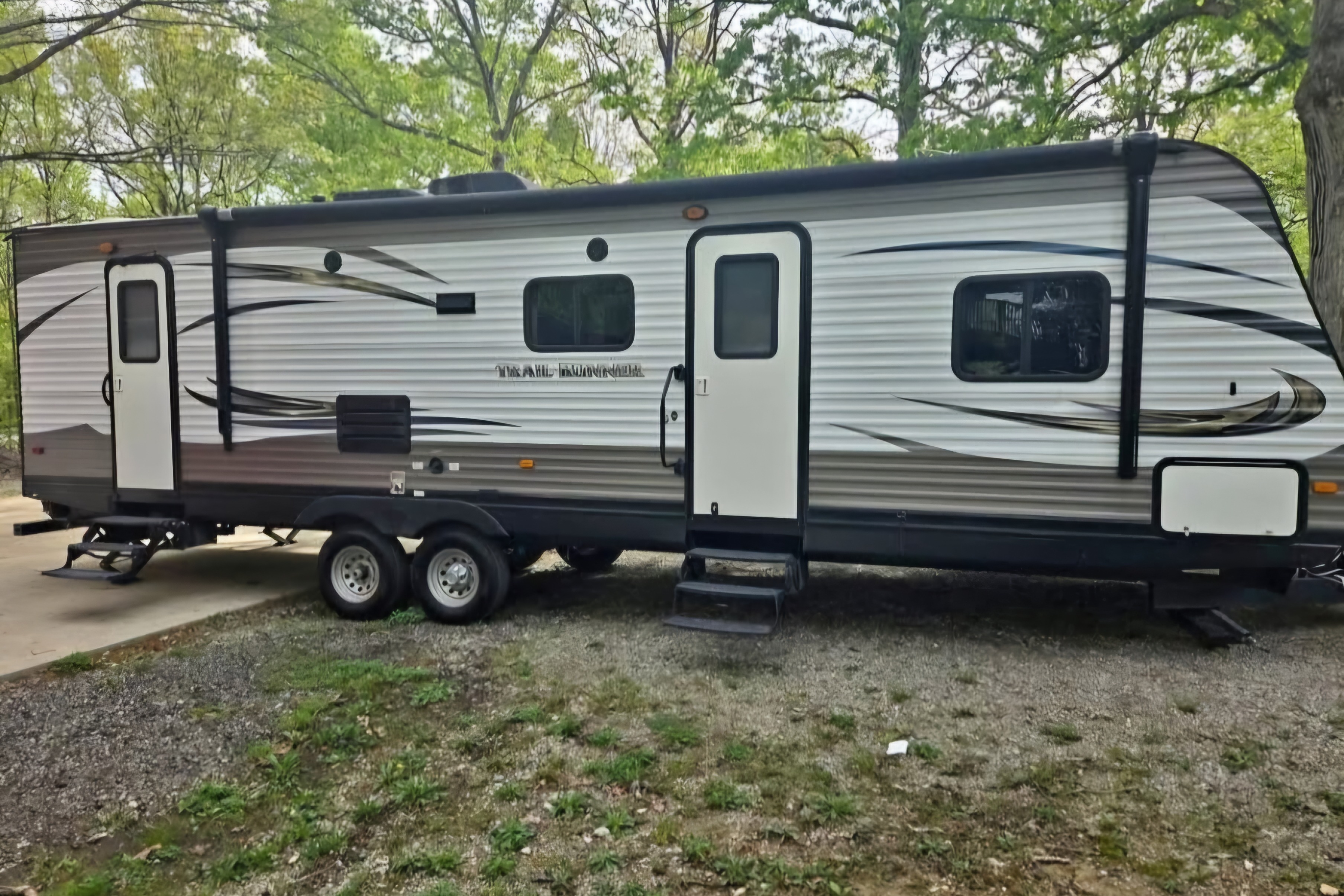 CozyRidez Heartland Trail Runner Travel Trailer