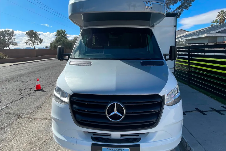 Ultimate RV Experience 2021 Winnebago View 24j 