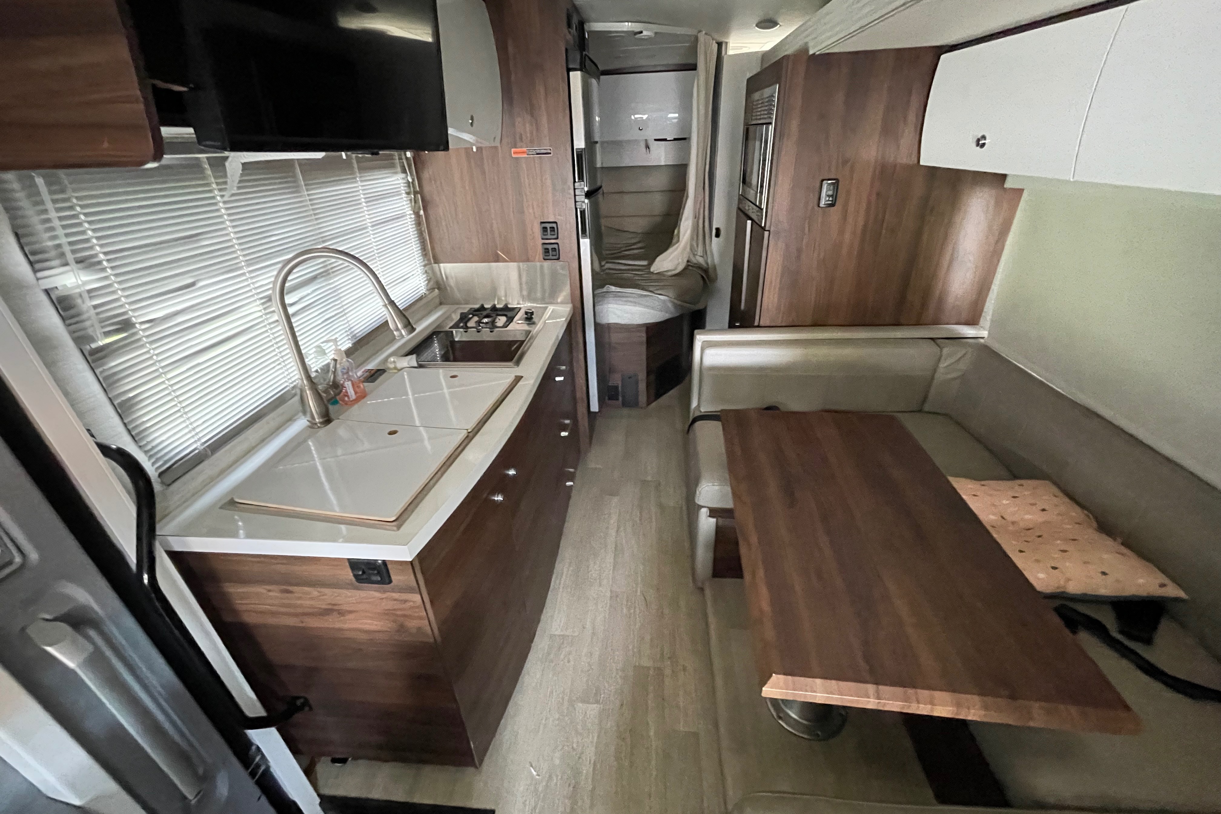 Ultimate RV Experience 2021 Winnebago View 24j 