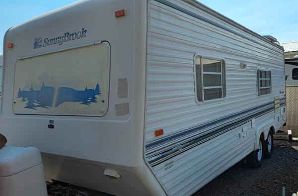 The hassel free Sunnybrook camper
