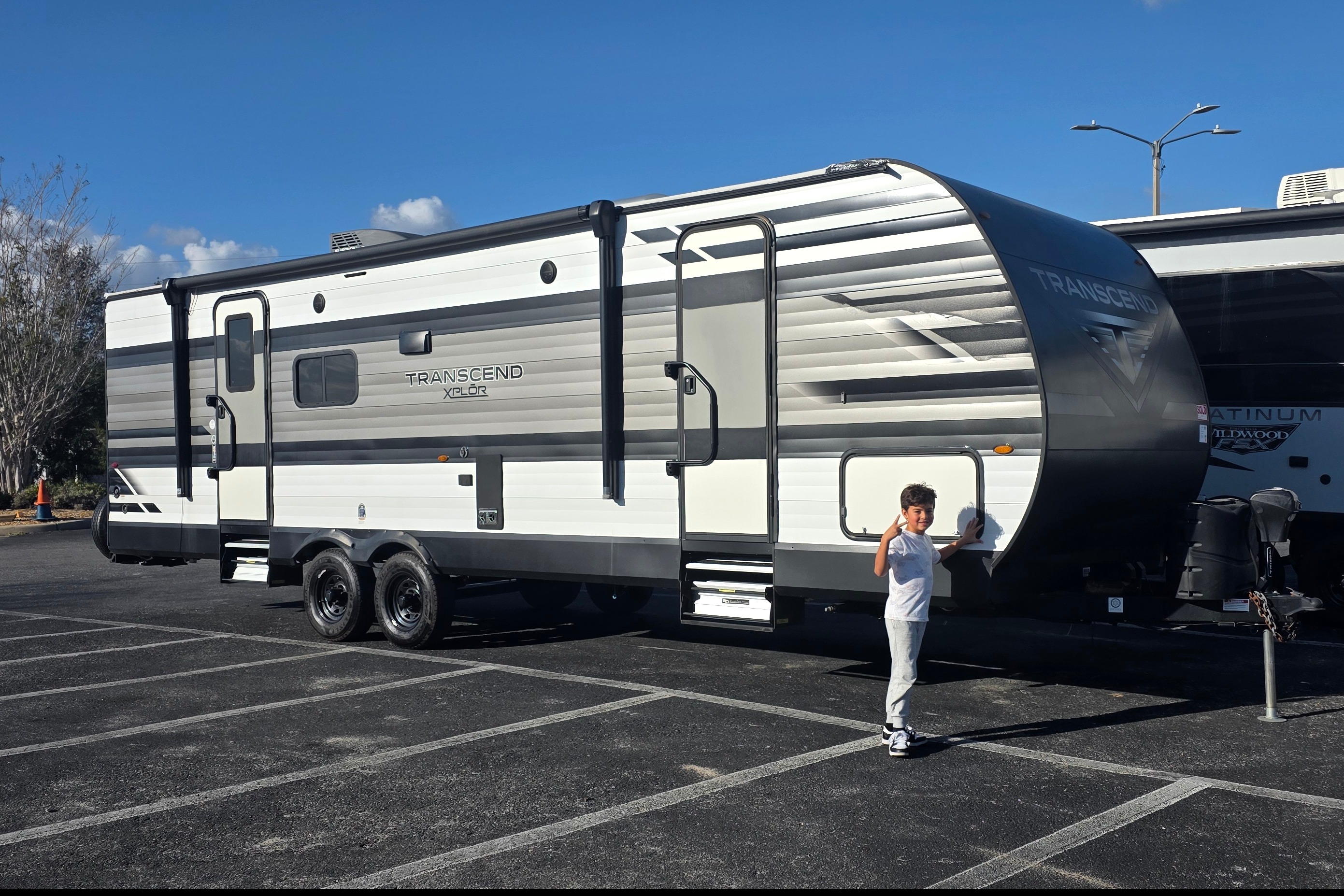 Cysneiros Grand Design Transcend  Xplor series M-265BH Travel Trailer