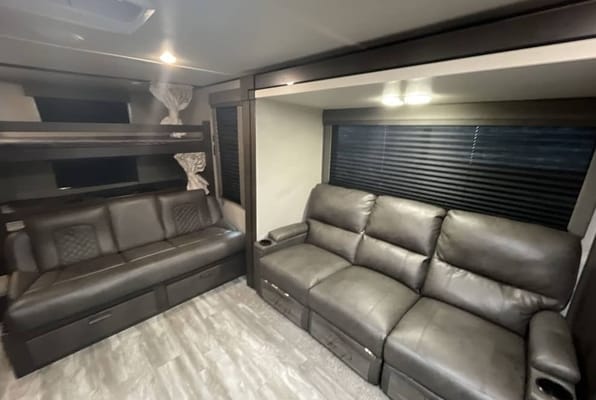 Cysneiros Grand Design Transcend Xplor series M-265BH Travel Trailer