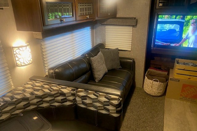 Alex's Heartland Mallard M33 Travel Trailer