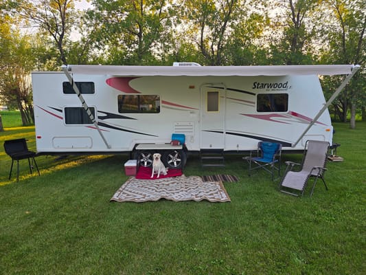 Colin's Mckenzie 28SKS TT Travel Trailer