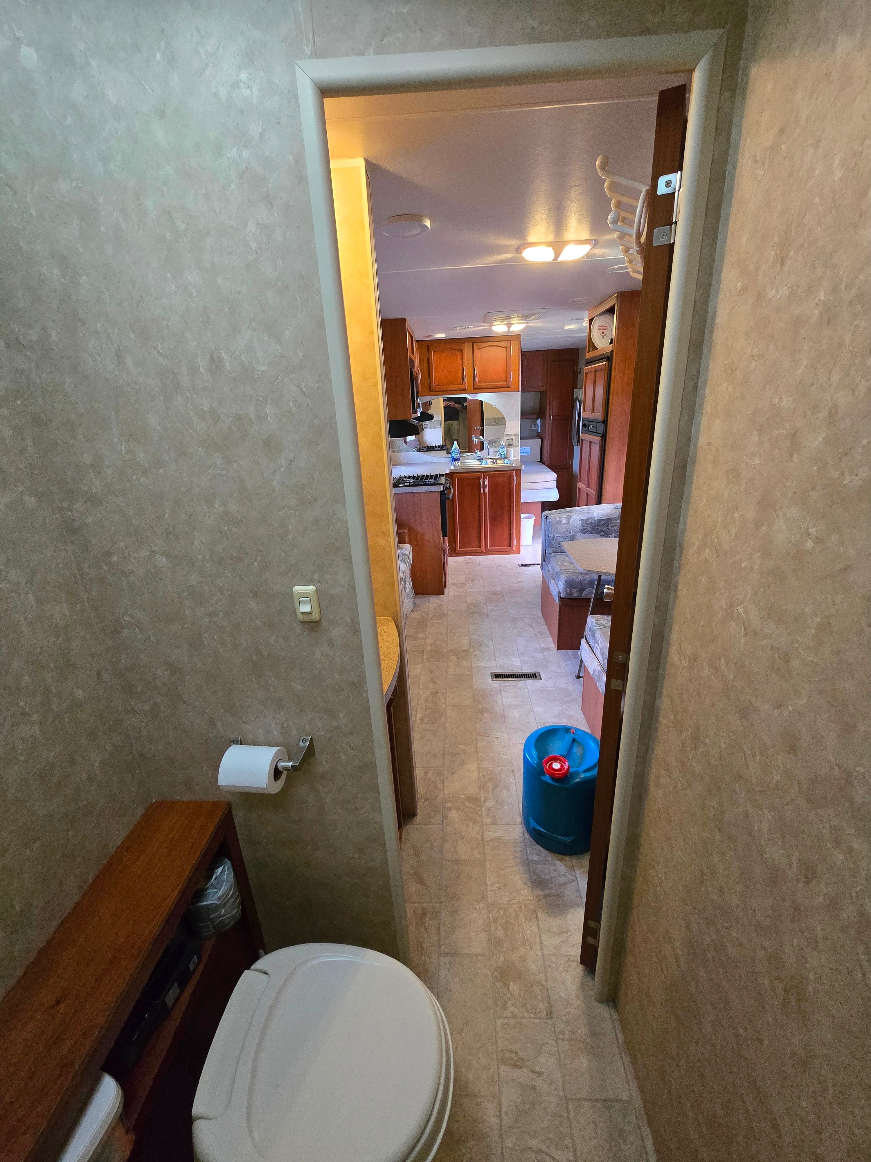 Colin's Mckenzie 28SKS TT Travel Trailer