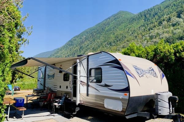 Ray's Forest River Wildwood X-Lite Travel Trailer