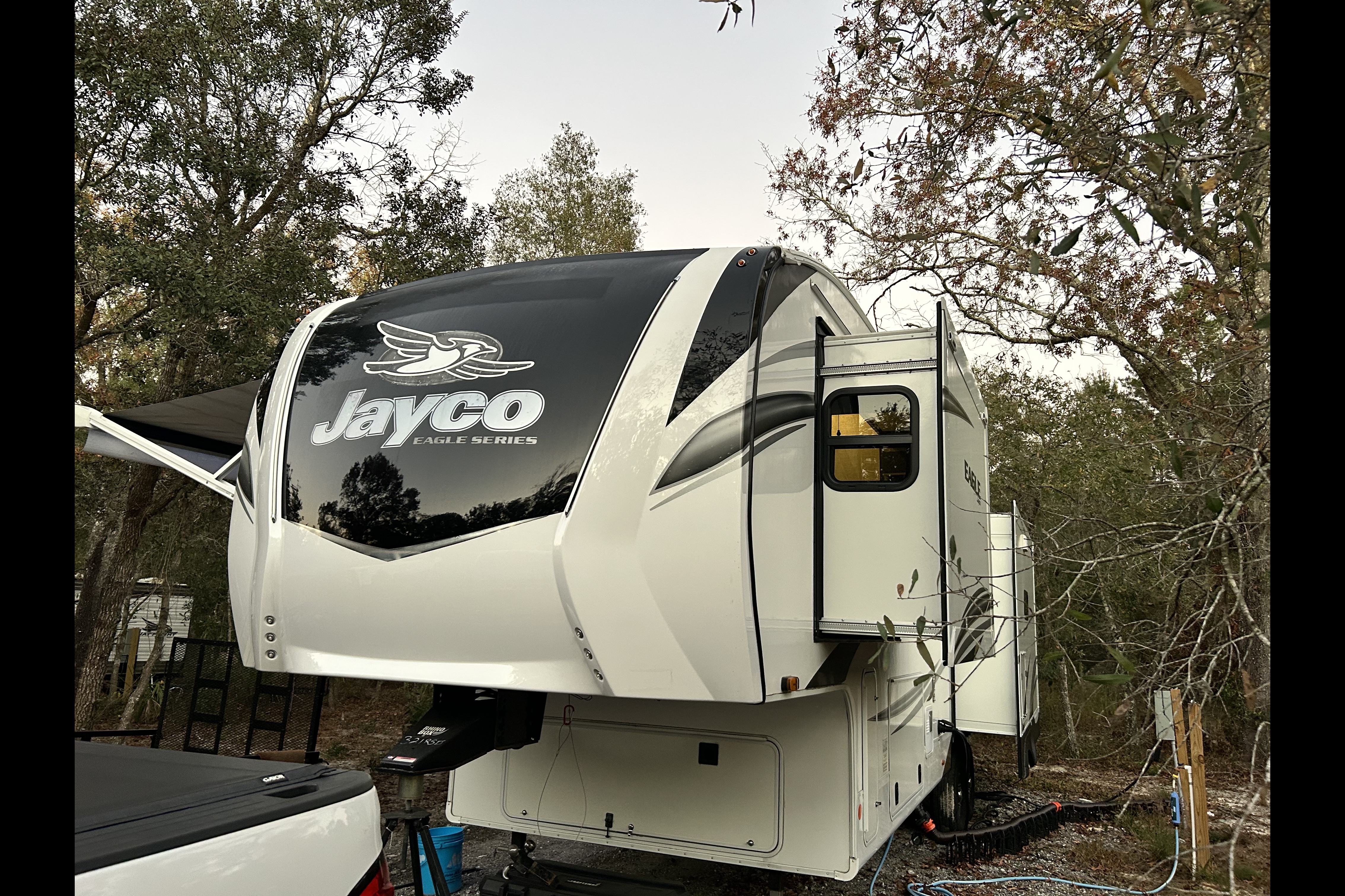 Ultimate luxury family camper !Jayco Eagle 321RSTS Fifth Wheel