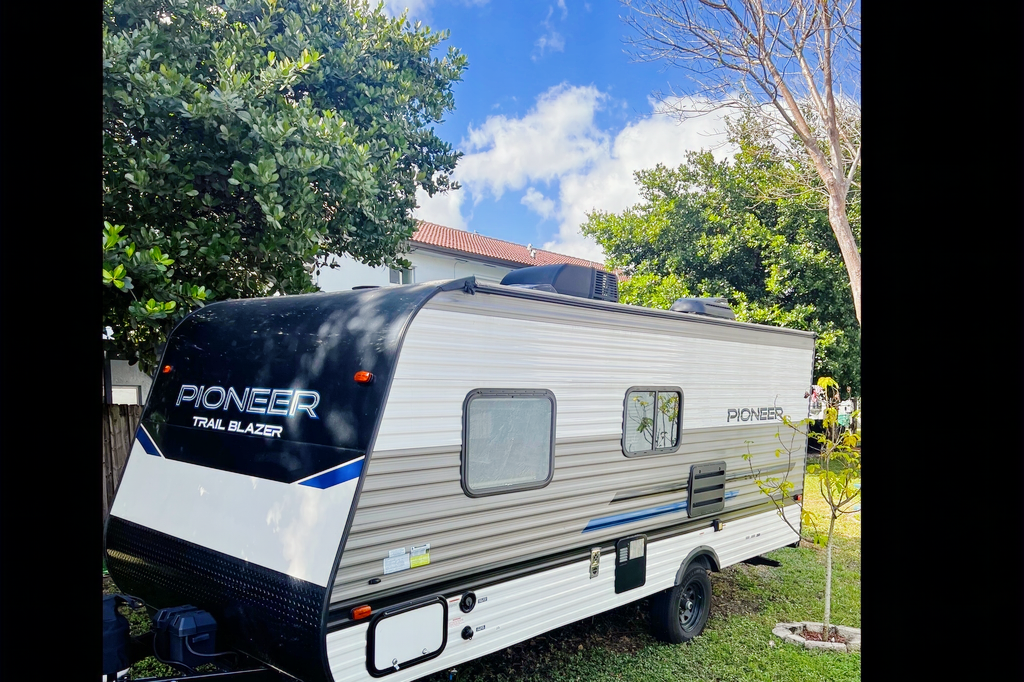 Pioneer BH170 RV