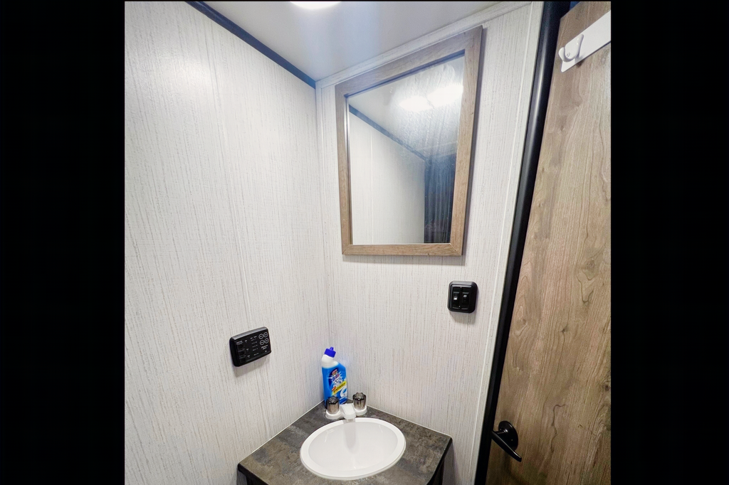 Pioneer BH170 RV