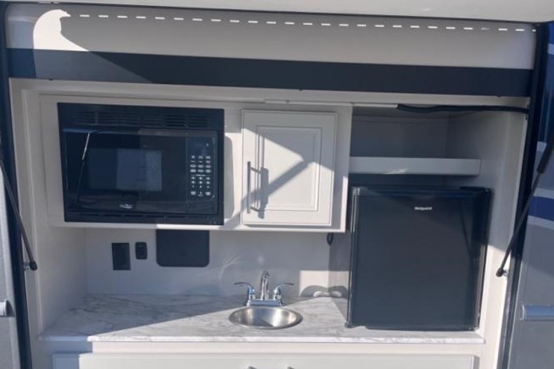2023 Holiday Rambler Eclipse 34J Luxury Class A RV