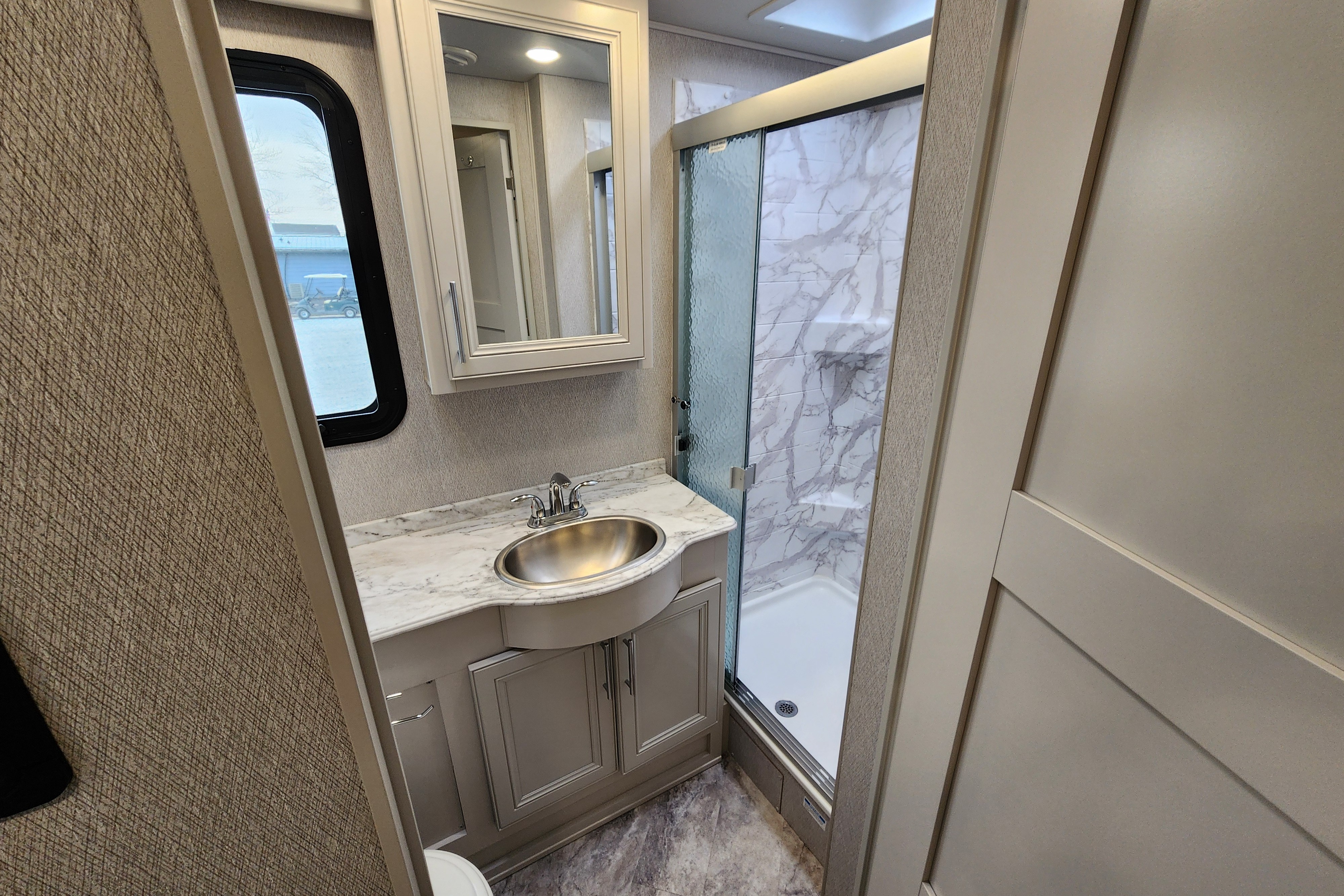 2023 Holiday Rambler Eclipse 34J Luxury Class A RV