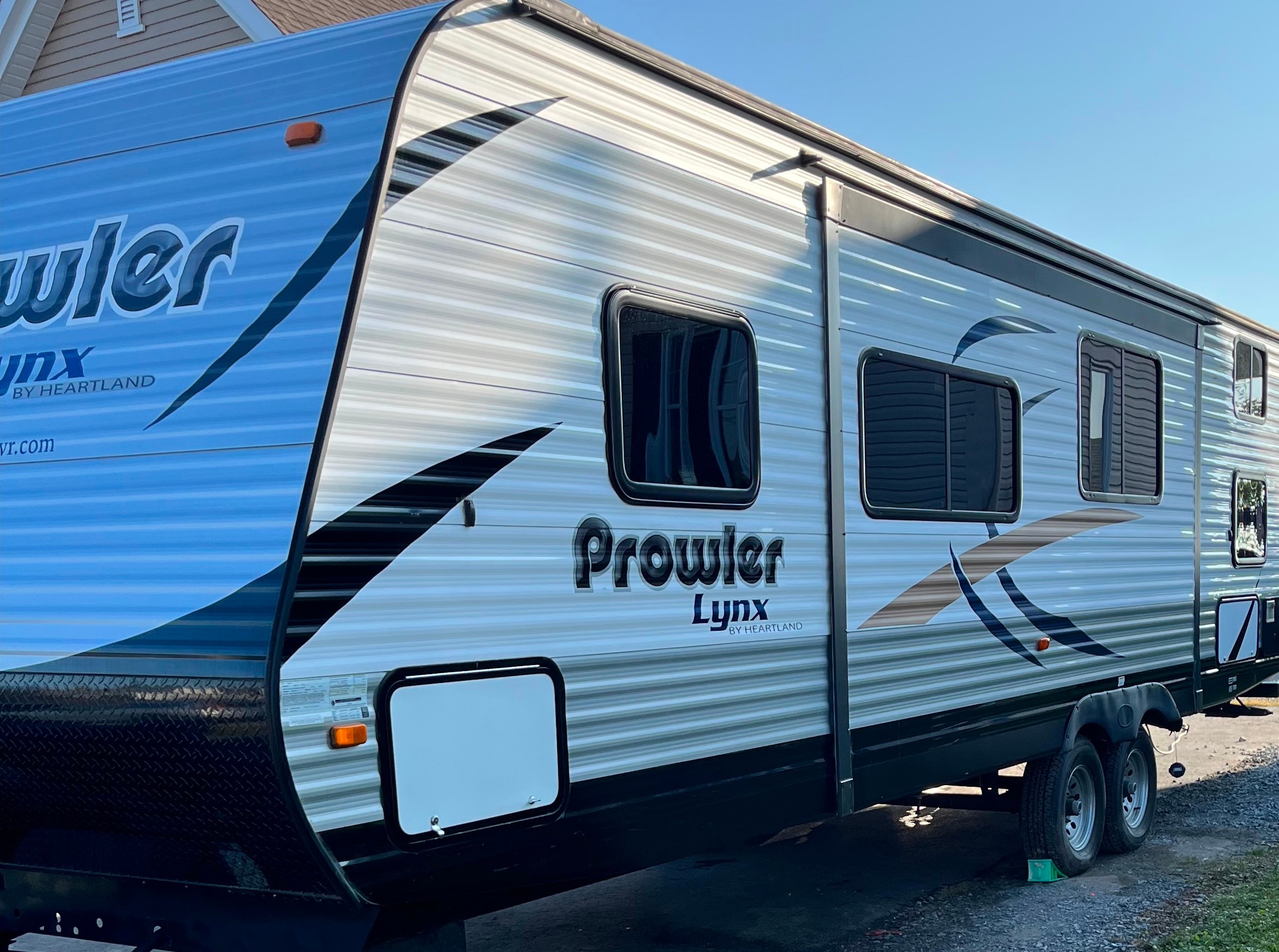 Évasion roulotte Prowler 285 lx