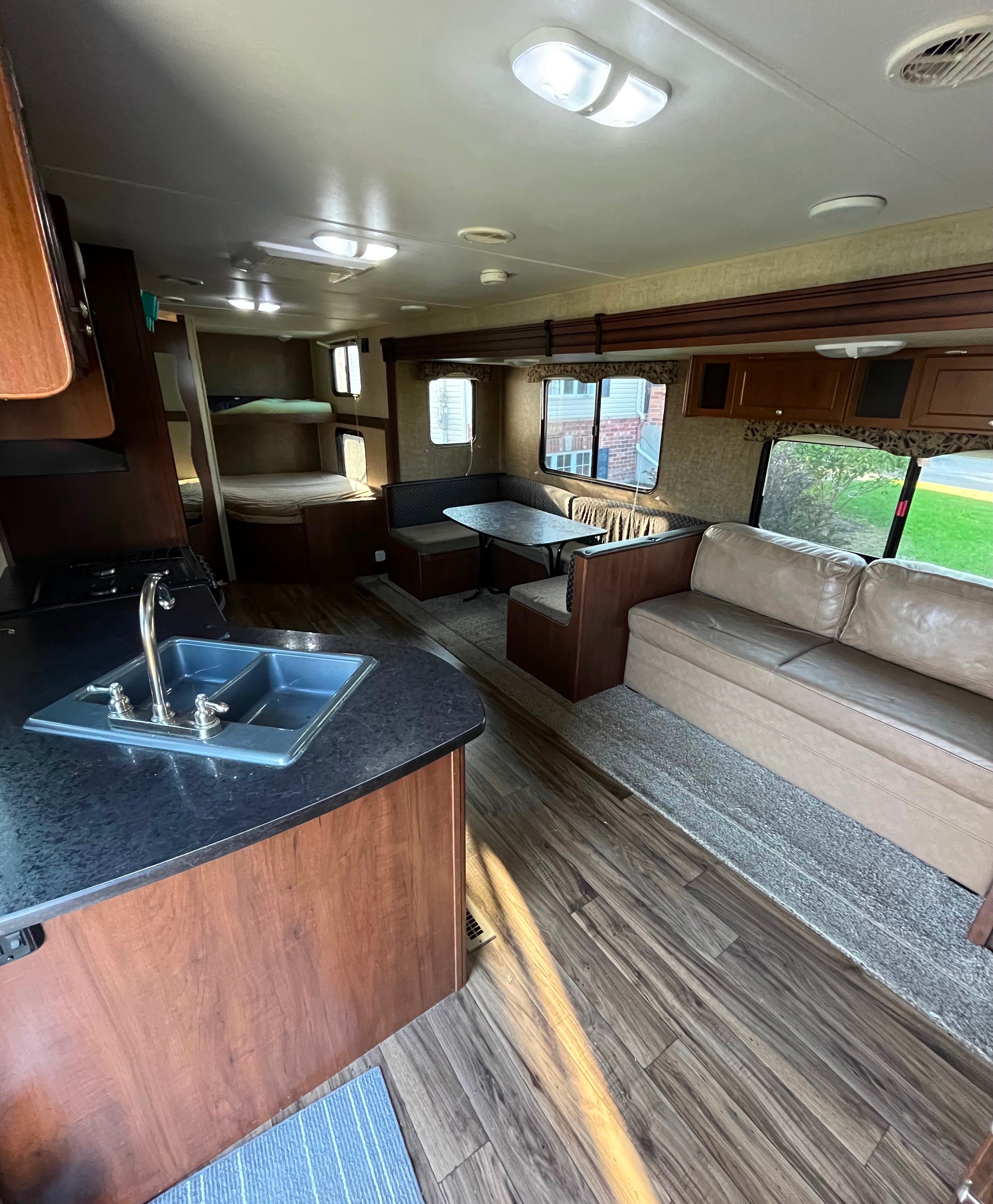 Évasion roulotte Prowler 285 lx