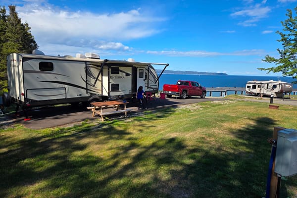 Dave's Enterra E31QIB 2014 Travel Trailer