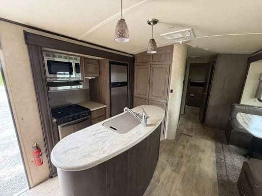 Dave's Enterra E31QIB 2014 Travel Trailer
