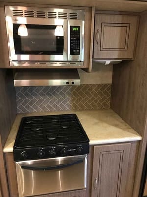 Dave's Enterra E31QIB 2014 Travel Trailer
