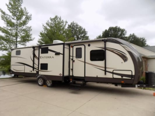 Dave's Enterra E31QIB 2014 Travel Trailer