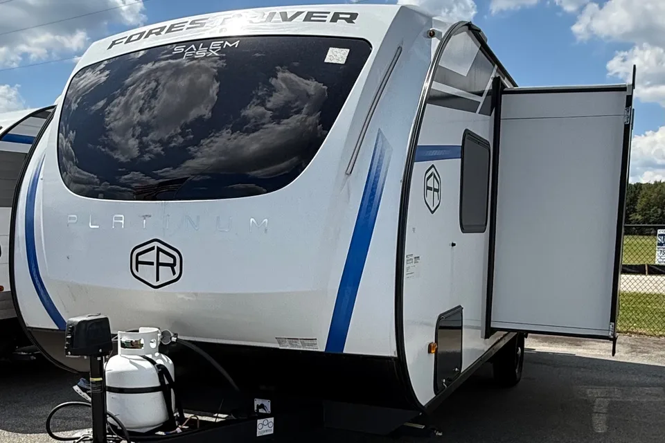 Stanley's Forest River Platinum Salem FSX Travel Trailer