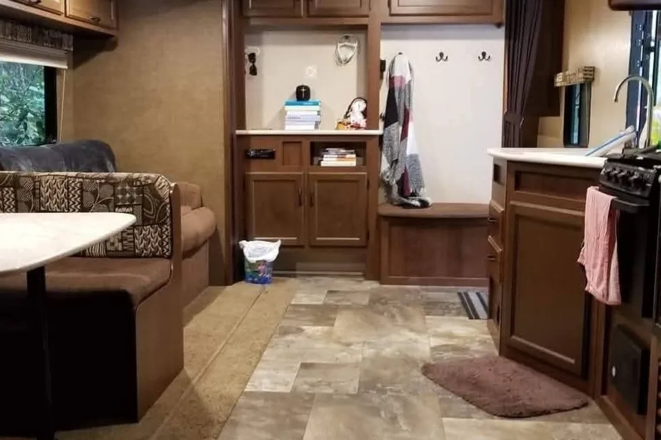 TinCanCottage*DELIVERY ONLY*-Jayco 27BHBE Travel Trailer