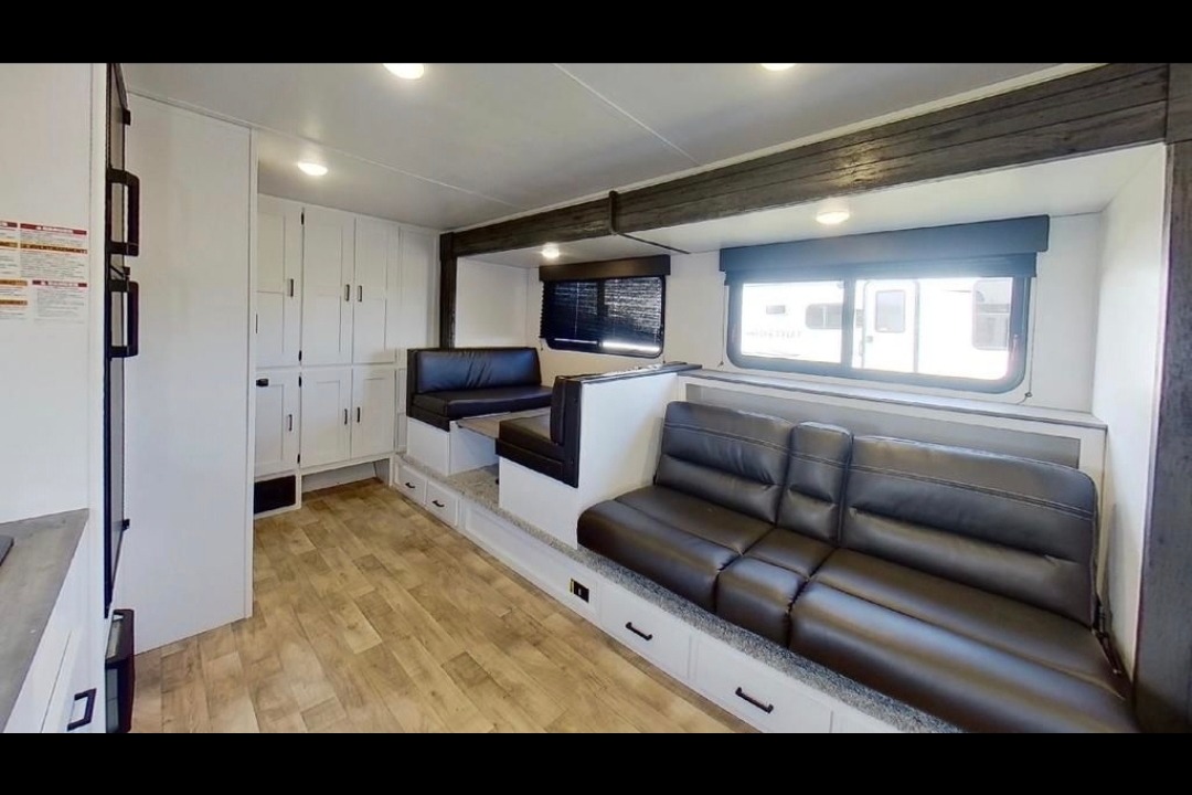 N&S Keystone 186ss Travel Trailer