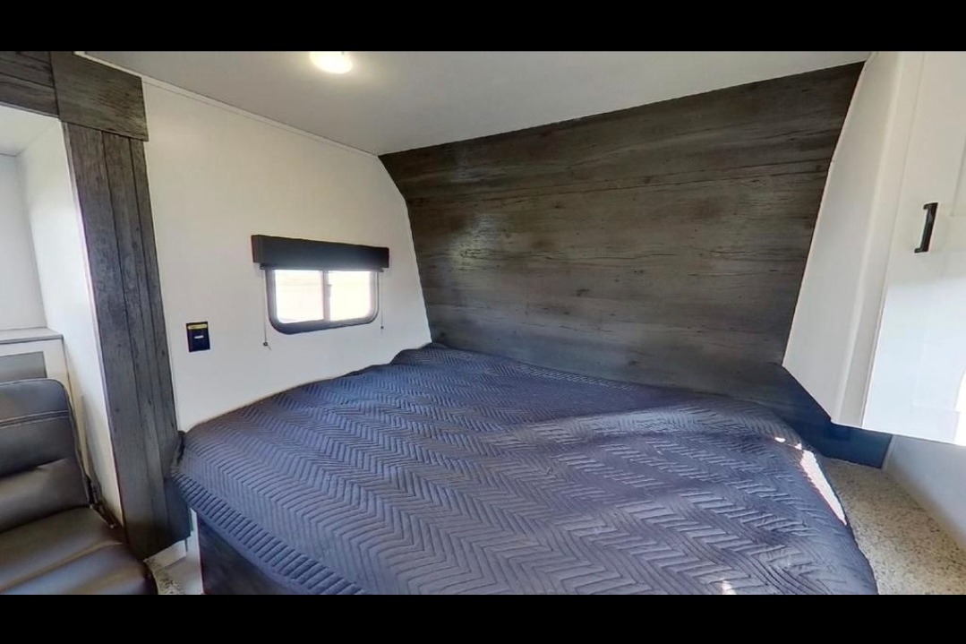 N&S Keystone 186ss Travel Trailer