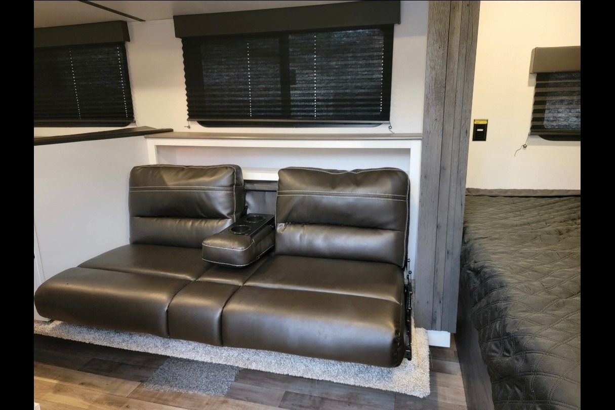 N&S Keystone 186ss Travel Trailer