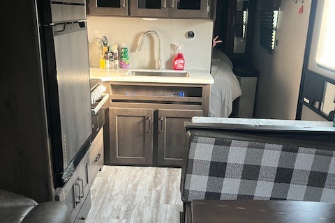 Grand Design Transcend Xplor Traver LET's Make Memories