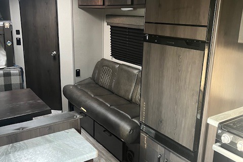 Grand Design Transcend Xplor Traver LET's Make Memories