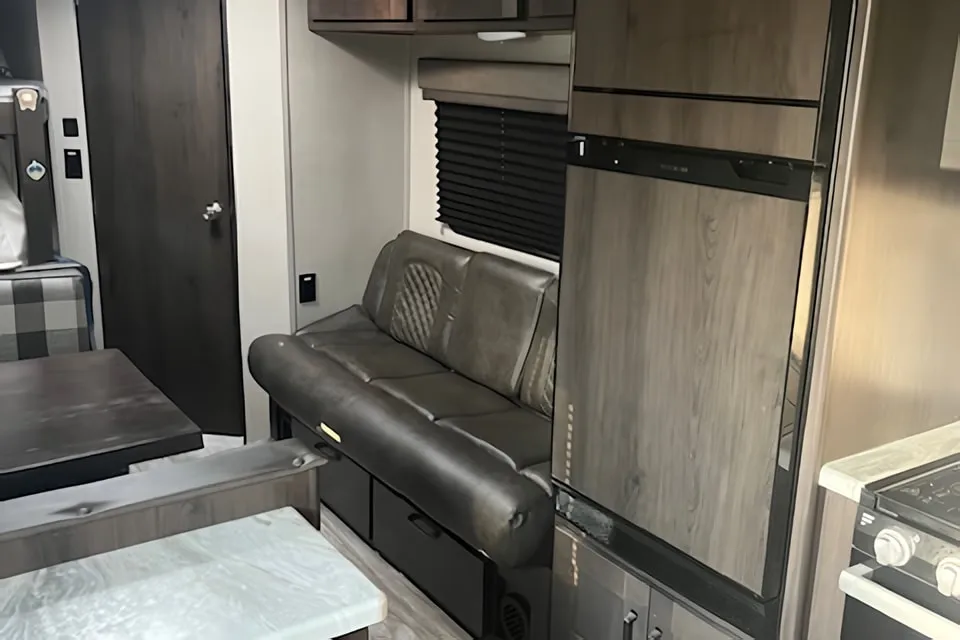 Grand Design Transcend Xplor Traver LET's Make Memories