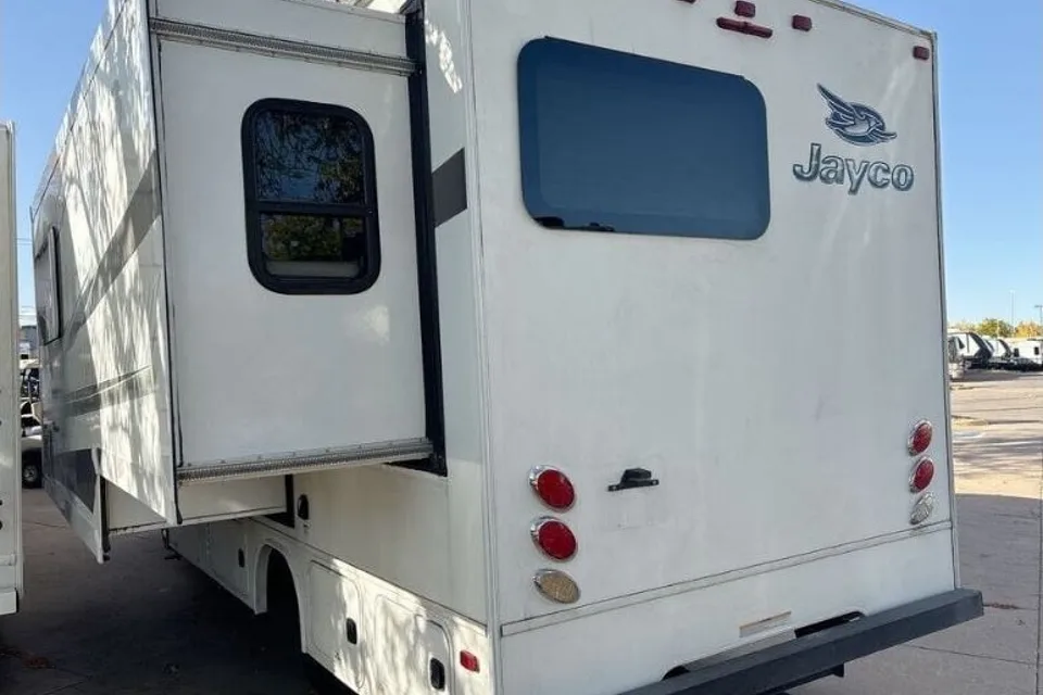 Mercedes Sprinter, Jayco Melbourne