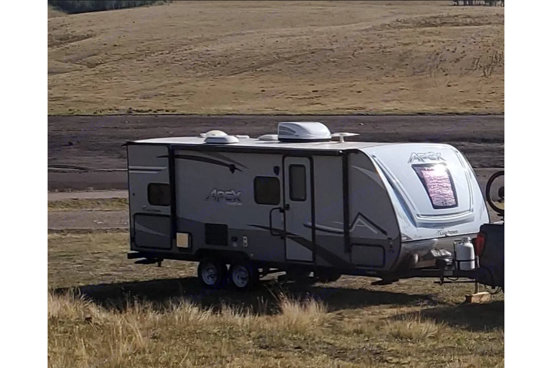 'Annie' 2019 Coachmen Forest River Apex Nano ACO1945