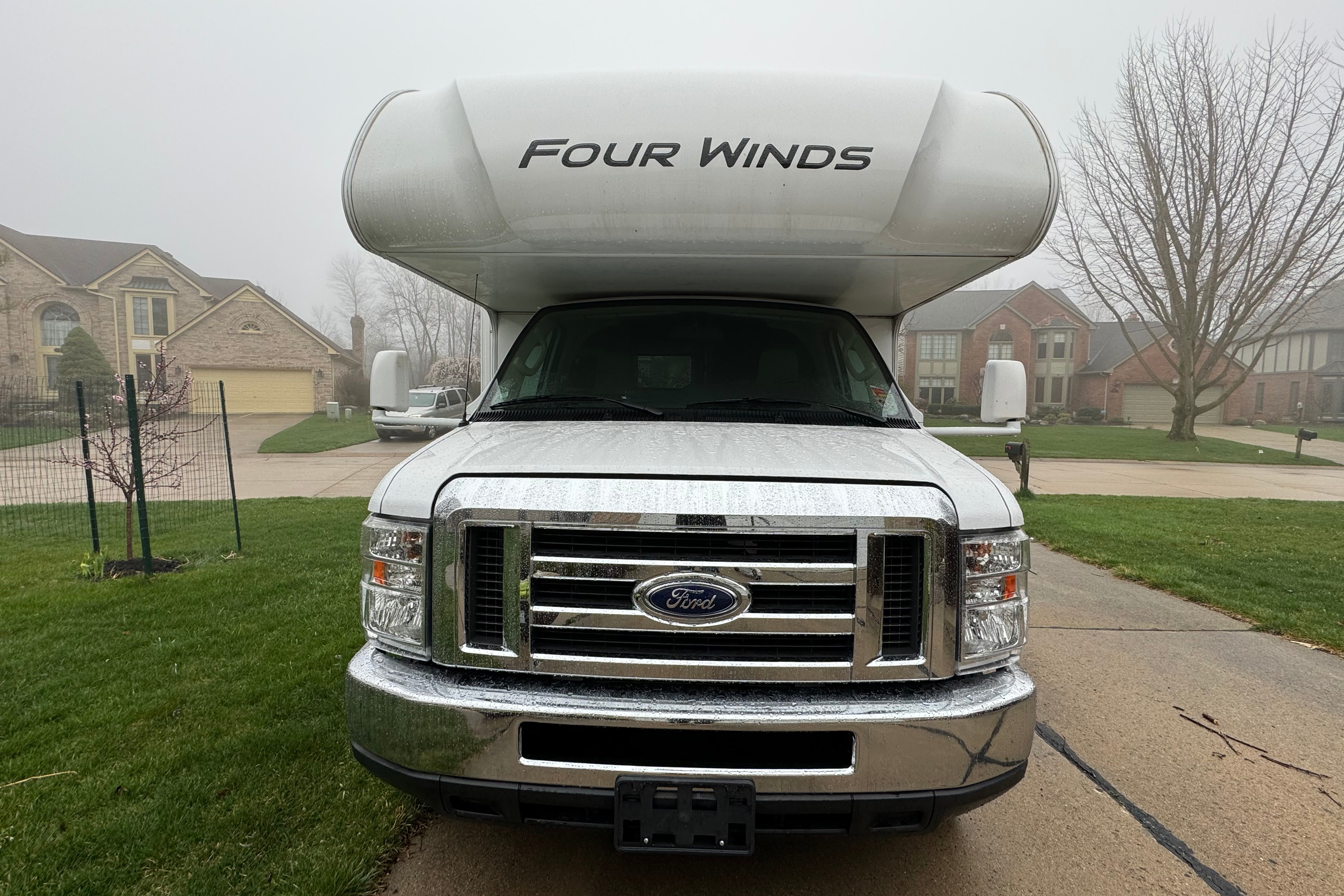 John's 2021 Thor Motor Coach Four Winds 22E