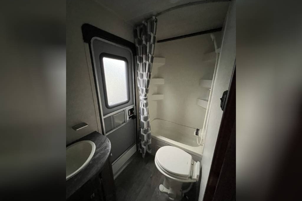 Charlotte The Cozy Camper
