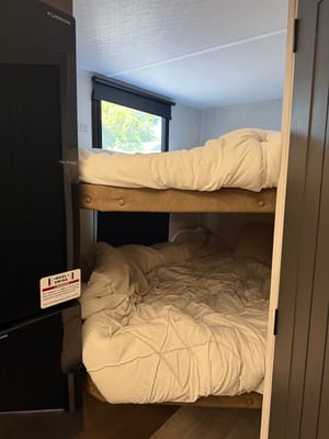 2026 Wildcat, Bunkhouse, Sleeps 8, $500 Deposit, Bed Linens included