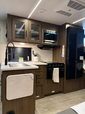 2026 Wildcat, Bunkhouse, Sleeps 8, $500 Deposit, Bed Linens included