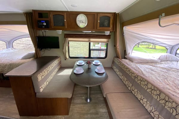 Coachmen Freedom Express Hybrid 21TQX