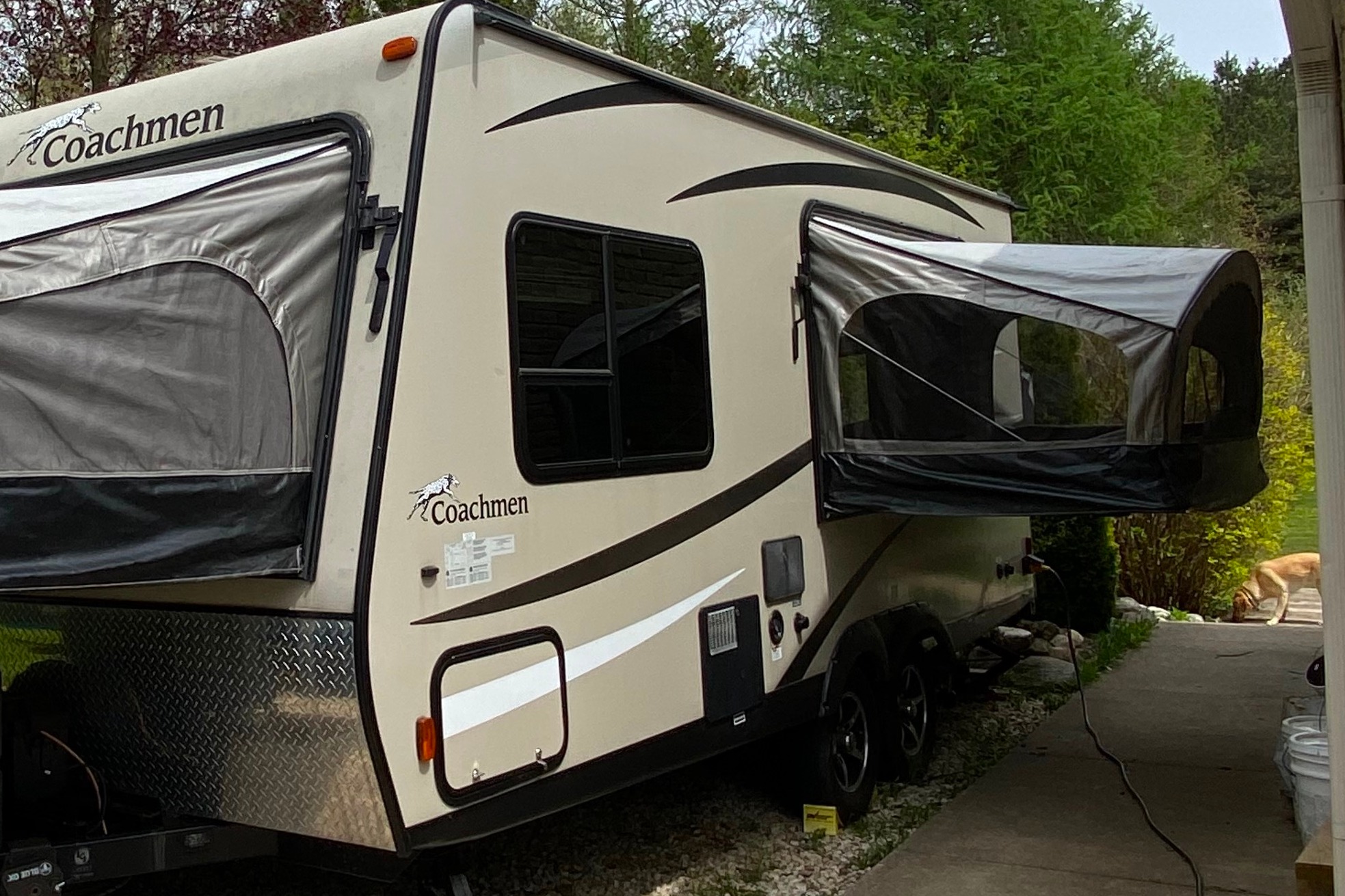Coachmen Freedom Express Hybrid 21TQX