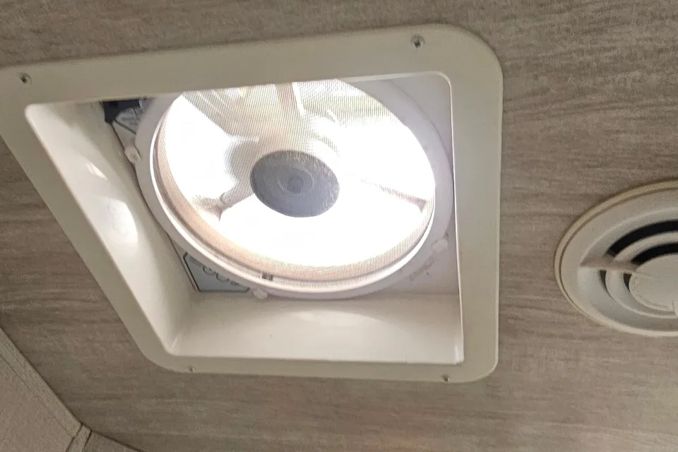 Larry's Keystone cougar Travel Trailer