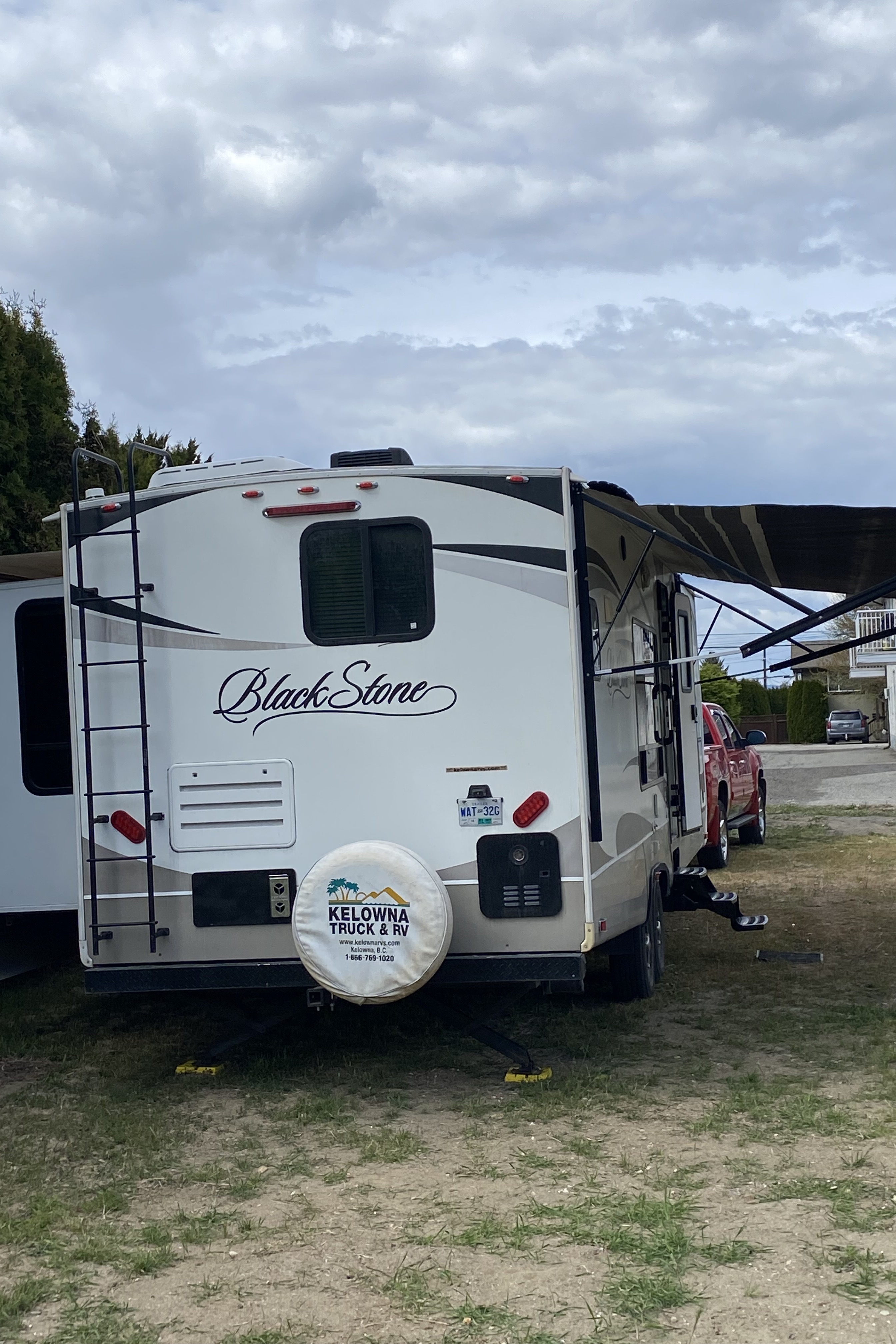 Ken’s Outdoors RV Manufacturing 280RKS Travel Trailer
