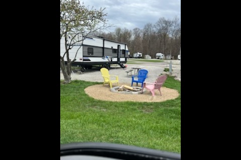 Bobby's Heartland Pioneer QB300 Travel Trailer
