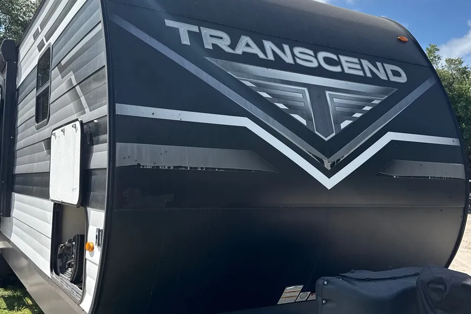 Todd's Grand Design Transcend 297 QB Travel Trailer