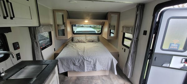 Amanda's Palomino Puma Travel Trailer