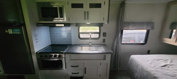 Amanda's Palomino Puma Travel Trailer